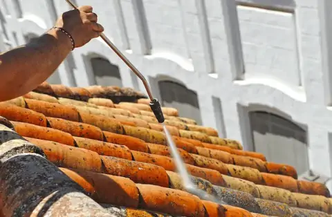 Nettoyage de toitures - Spincourt